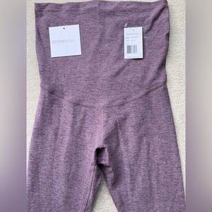 Beyond the bump maternity stretch pants, size small. Worn once